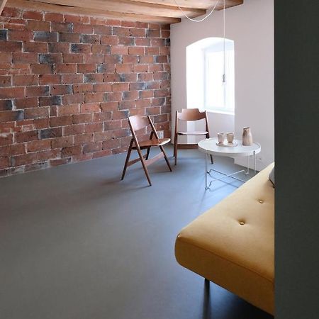Entzueckende Kleine Wohnung Линц Экстерьер фото